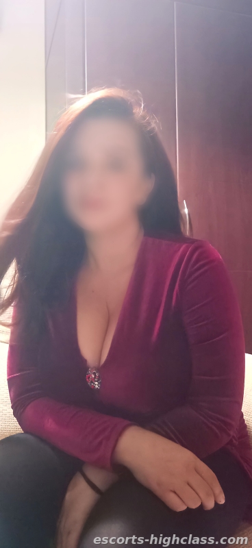 Vilder von Escort Damen Antonia