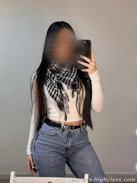 Picture of Escort girl Laura
