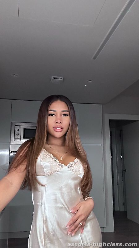 Picture of Escort girl Esmeralda