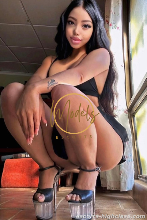 Picture of Escort girl Barbie