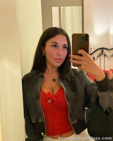 Picture of Escort girl Elena