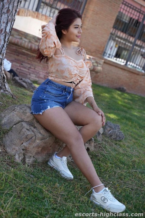 Picture of Escort girl Aravia
