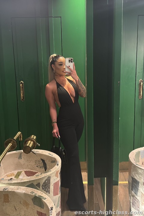 Photo de la escort Davina