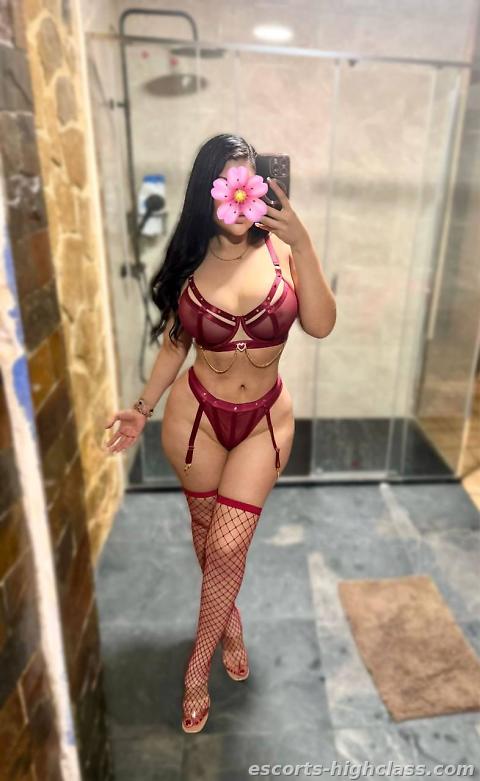 Picture of Escort girl Sarah