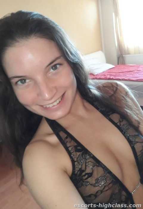 Picture of Escort girl Julie