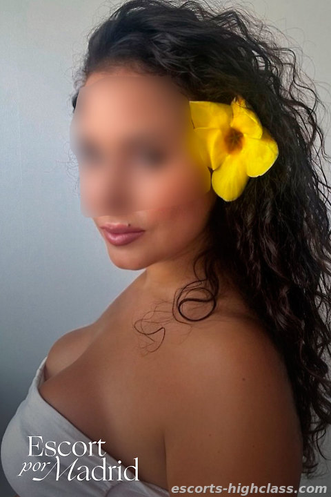 Vilder von Escort Damen Sirena