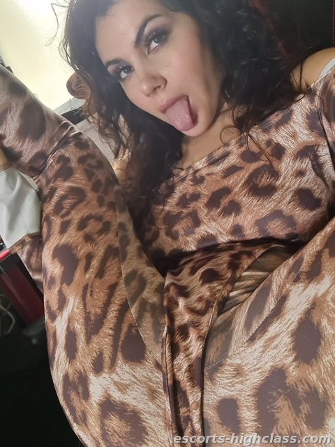 Vilder von Escort Damen Odile Lagos