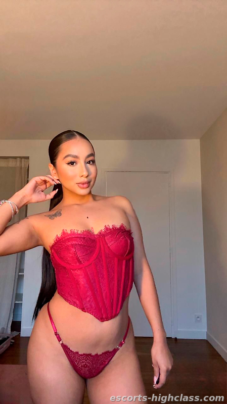 Photo de la escort Sharon