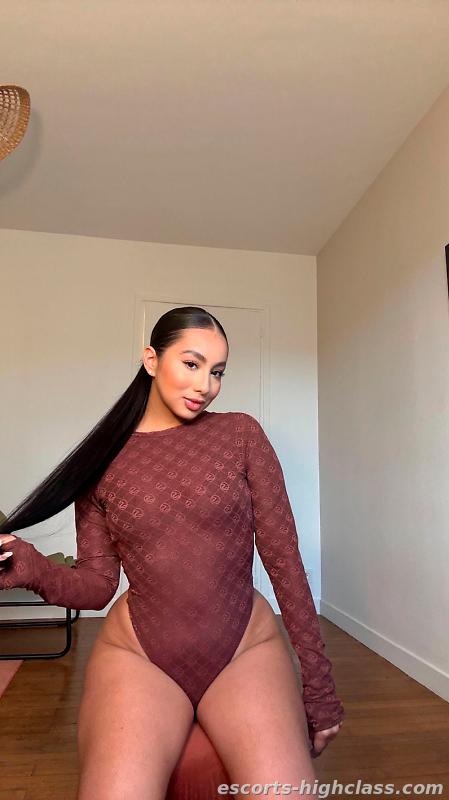 Photo de la escort Sharon