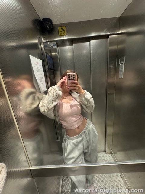 Picture of Escort girl Eza