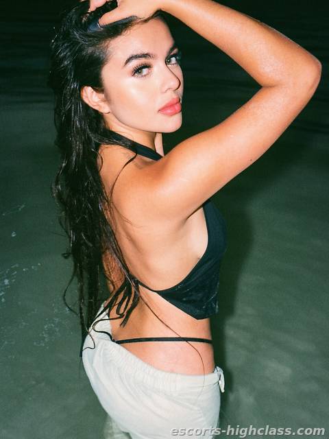 Vilder von Escort Damen Anisa