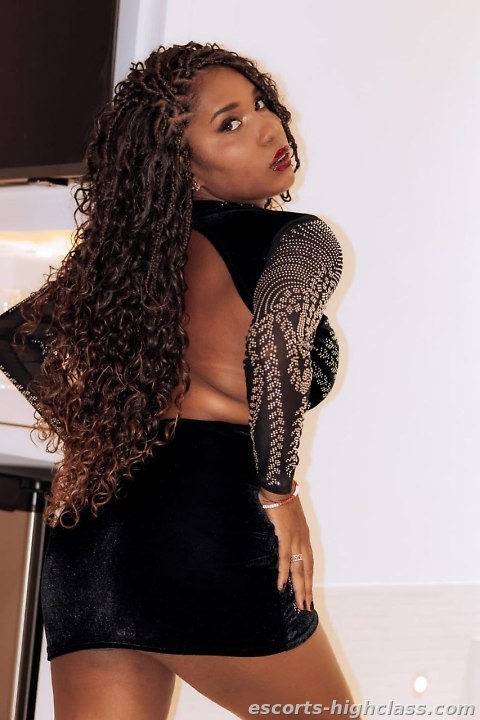 Picture of Escort girl Aisha