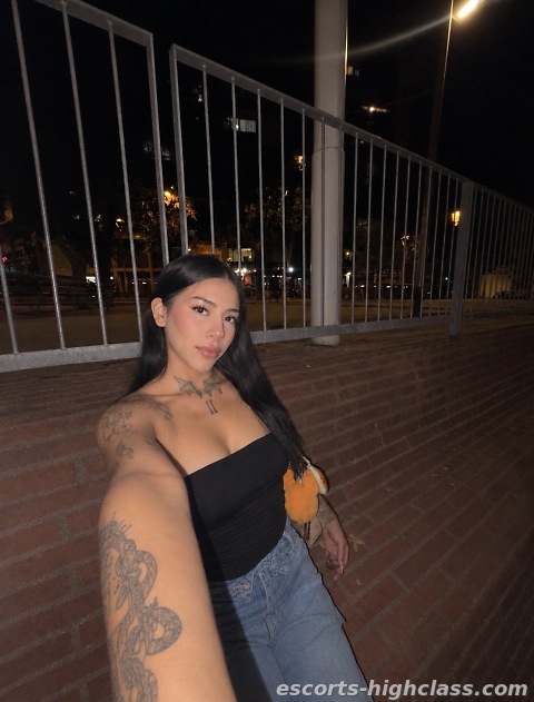 Picture of Escort girl Raquelle